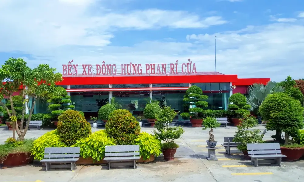 bến xe Đông Hưng