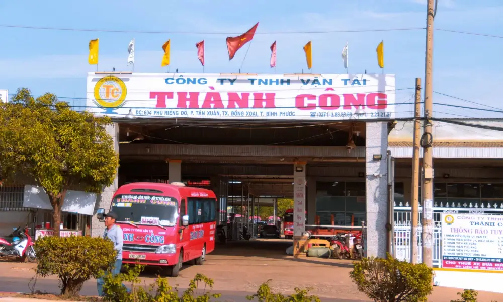 bến xe Thành Công